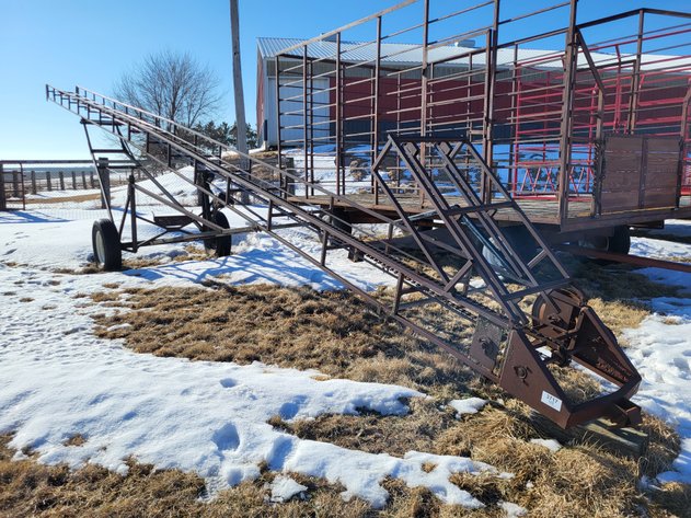 Image for Bale elevator