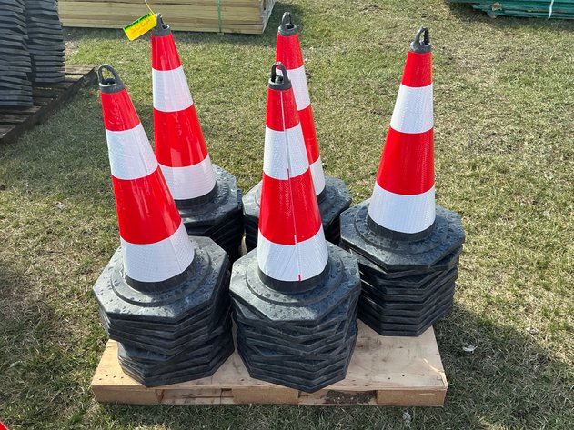 Image for Lot 4352