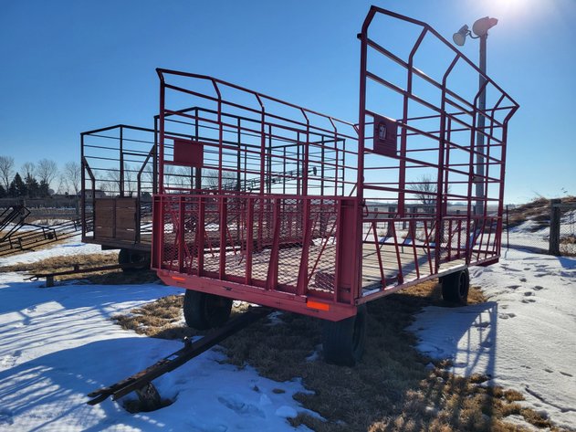 Image for E-Z Trail 9' x 16' throw rack