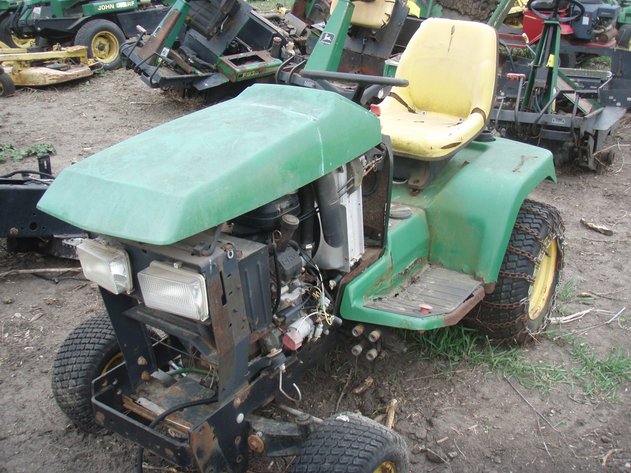 Image for John Deere 425 mower