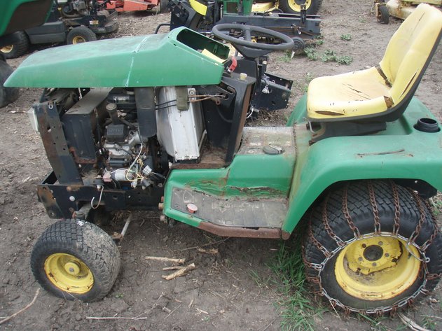 Image for John Deere 425 mower