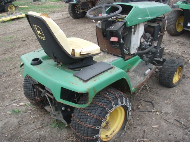 Image for John Deere 425 mower