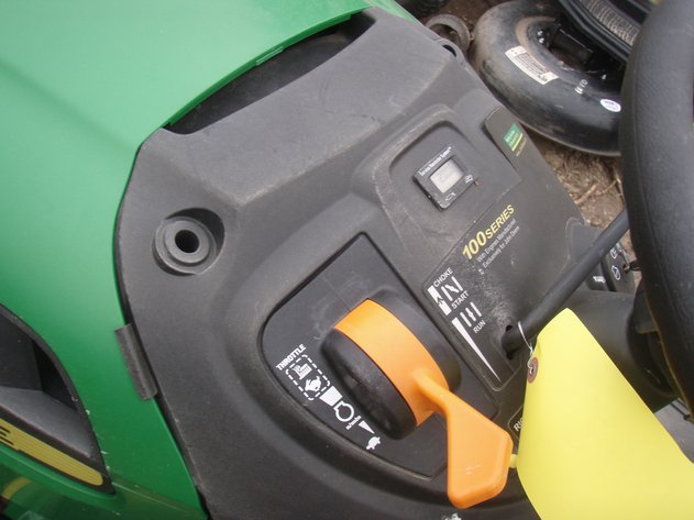 Image for John Deere D110 mower for parts or repair