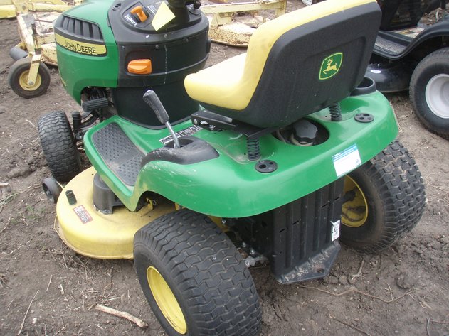 Image for John Deere D110 mower for parts or repair