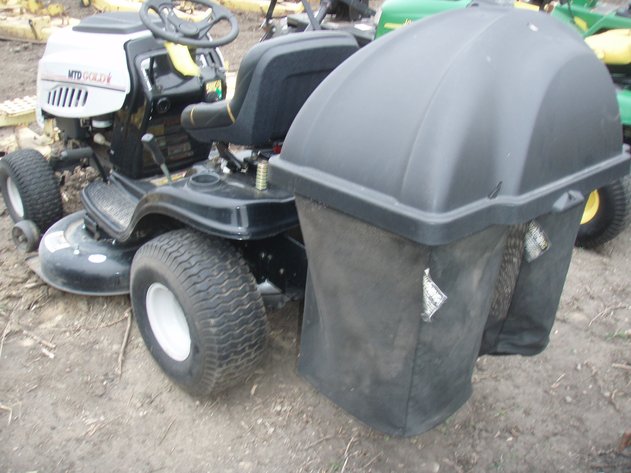 Image for MTD Gold mower with bagger for parts or repair
