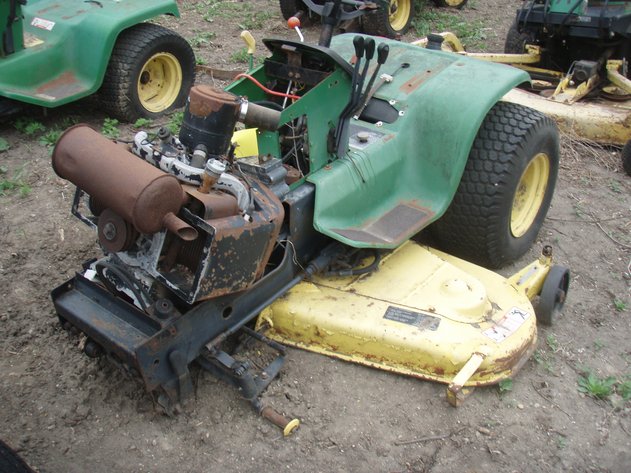 Image for John Deere 400 garden tractor for parts
