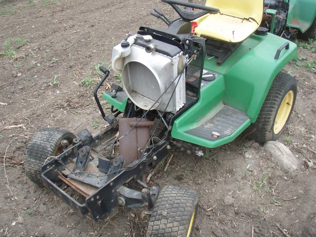 Image for John Deere 425 mower for parts