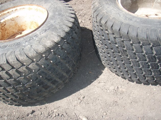 Image for Wheel horse d series rims with 26x12x12 tires