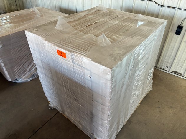 Image for 1209 sqft Pergo Outlast Java Scraped Oak Mohawk Waterproof Click Laminate Plank