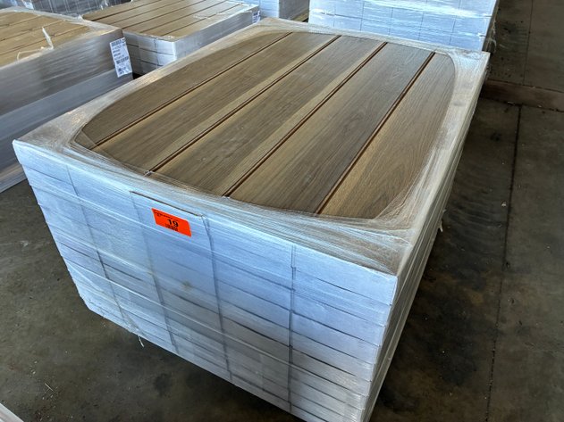 Image for 988 sqft Hickory 07586 Mohawk Waterproof Click Laminate Plank