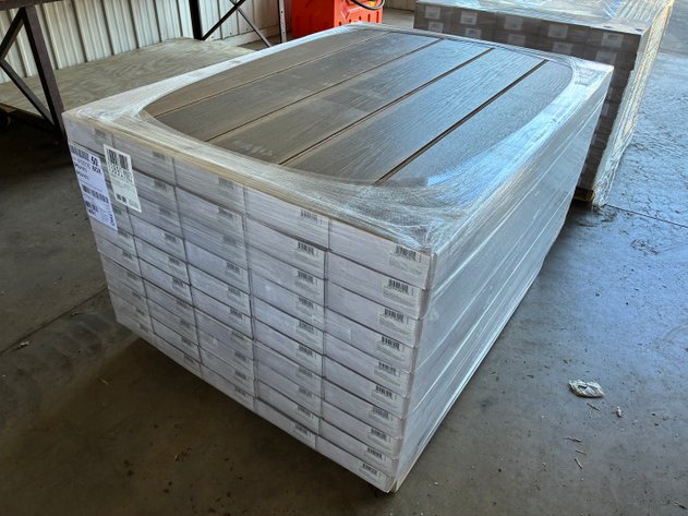 Image for 988 sqft Hickory 07586 Mohawk Waterproof Click Laminate Plank
