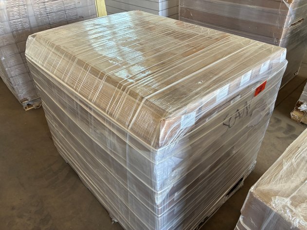 Image for 1281.54 sqft Pergo Pro Silo Oak Mohawk Waterproof Click Laminate Plank