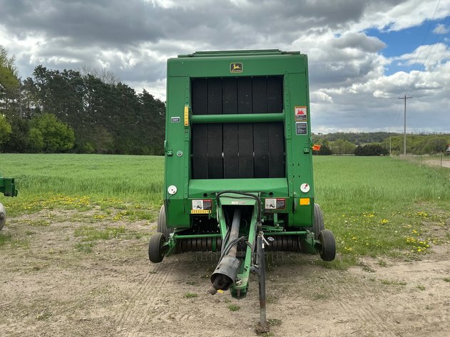 Image for John Deere 466 round baler