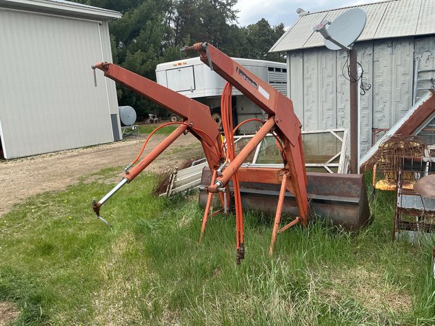 Image for Allis Chalmers 460 Loader with Mounts