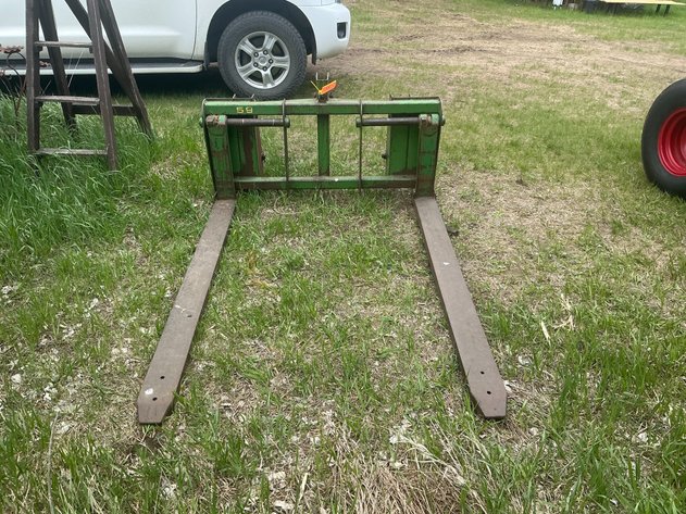Image for John Deere Model 59 3-Point Forks/Bale Mover