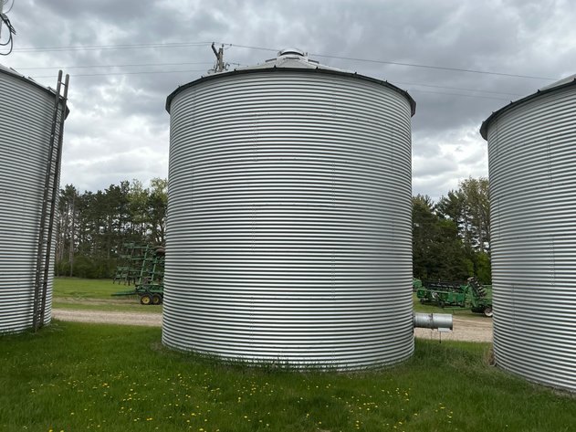 Image for Grain Bin, 3,800 Bushel