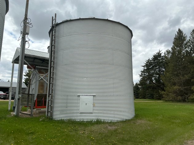 Image for Grain Bin, 3,800 Bushel