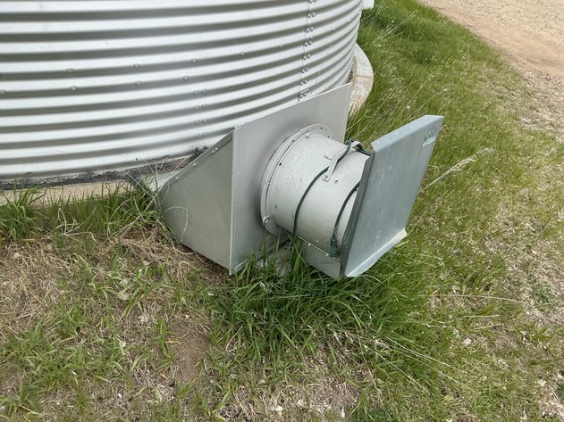 Image for Grain Bin, 2,800 Bushel