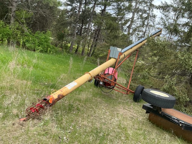 Image for Westfield 8-31 Grain Auger