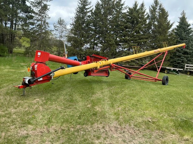 Image for Westfield 10-61 Grain Auger w Hopper