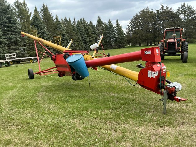 Image for Westfield 10-61 Grain Auger w Hopper