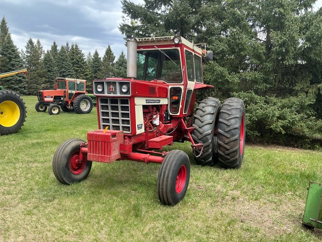 Image for 1973 International 966 Diesel Tractor