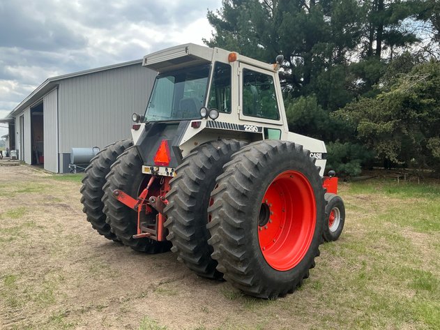 Image for 1983 Case 2290 Diesel Tractor