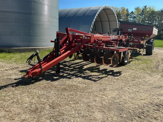 Image for Wil-Rich Soil Pro 513 7-shank Disc Ripper