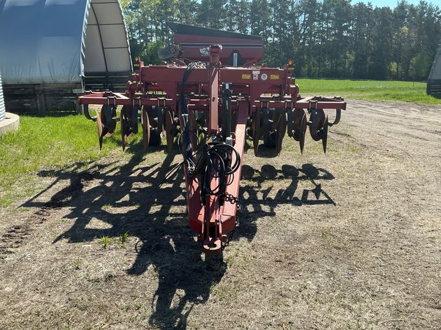 Image for Wil-Rich Soil Pro 513 7-shank Disc Ripper