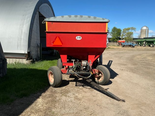 Image for J&M 250-7 Gravity Box with Extensions on Minnesota 10-ton running gear