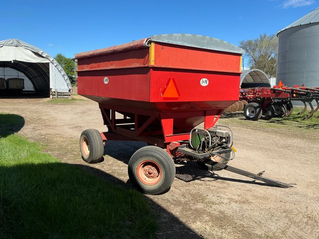 Image for J&M 250-7 Gravity Box with Extensions on Minnesota 10-ton running gear