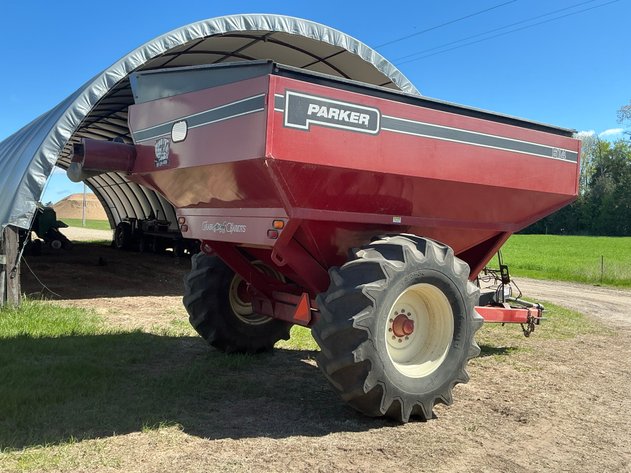 Image for Parker 614 Grain Cart