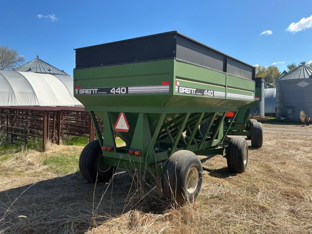 Image for Brent 440 Bushel Gravity Wagon with brakes and lights