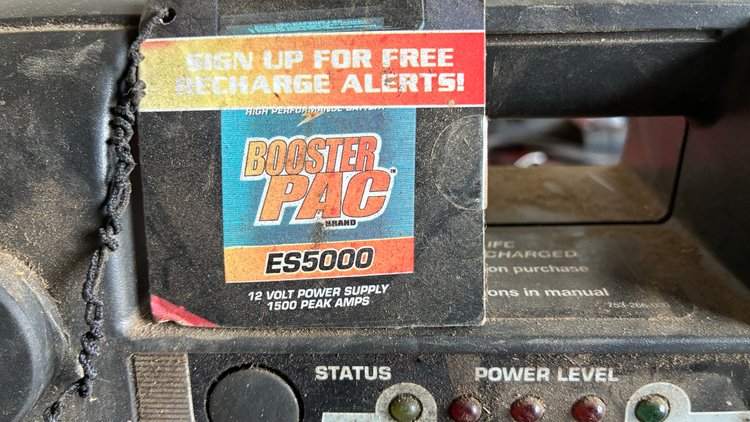 Image for Booster Pac ES2500 12v power supply, 1100 peak amps