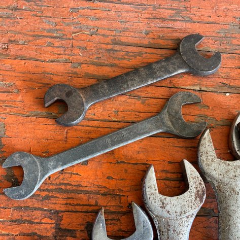 Image for Combination wrenches and organizers