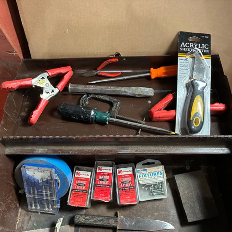 Image for Vermont American metal tool box and contents