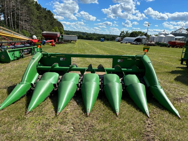 Image for 2012 John Deere 606C Chopping Corn Head, 6-row
