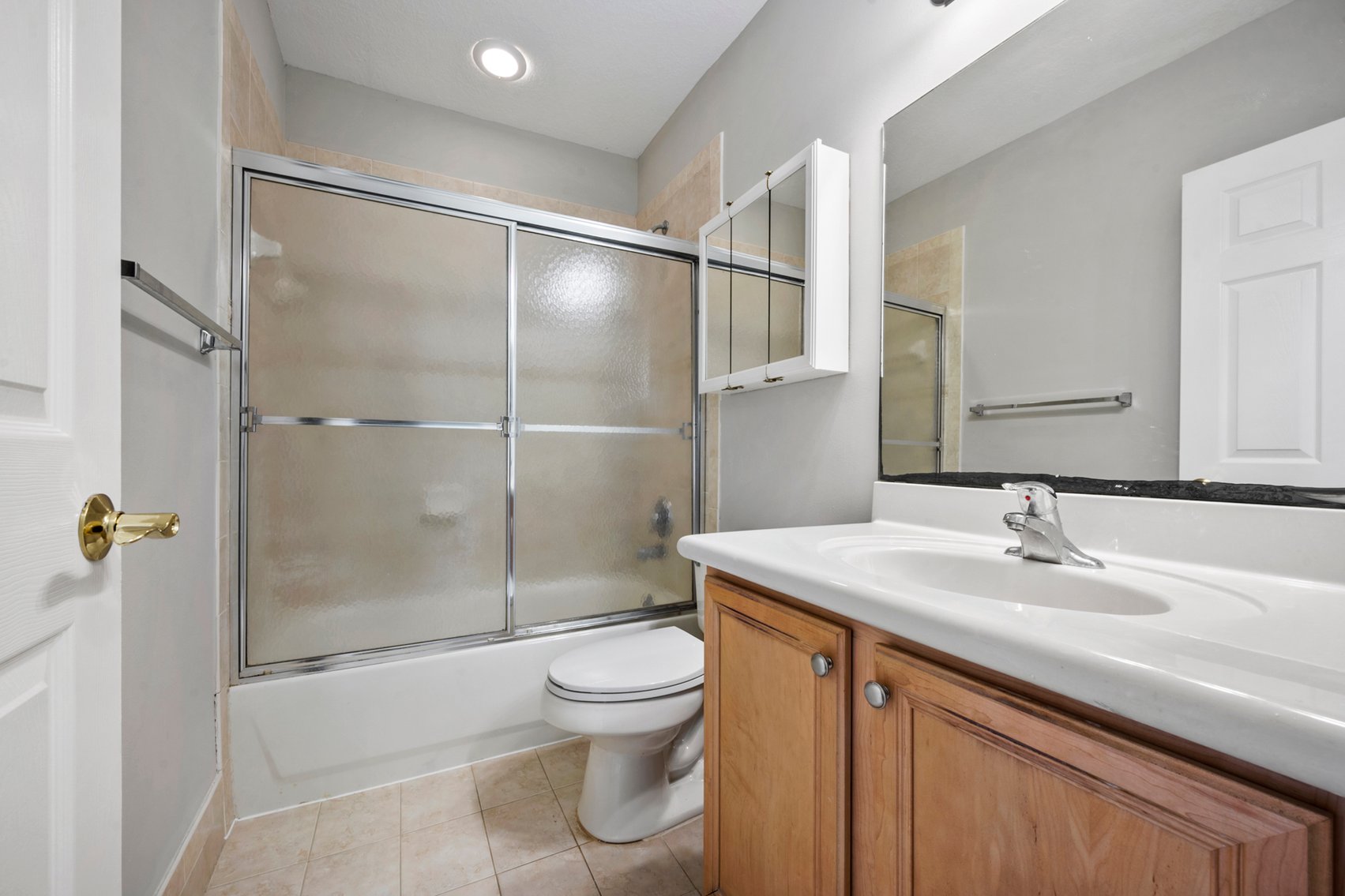 Image for Thousand Oaks Townhouse Riviera Beach, Online Auction, Palm Beach County