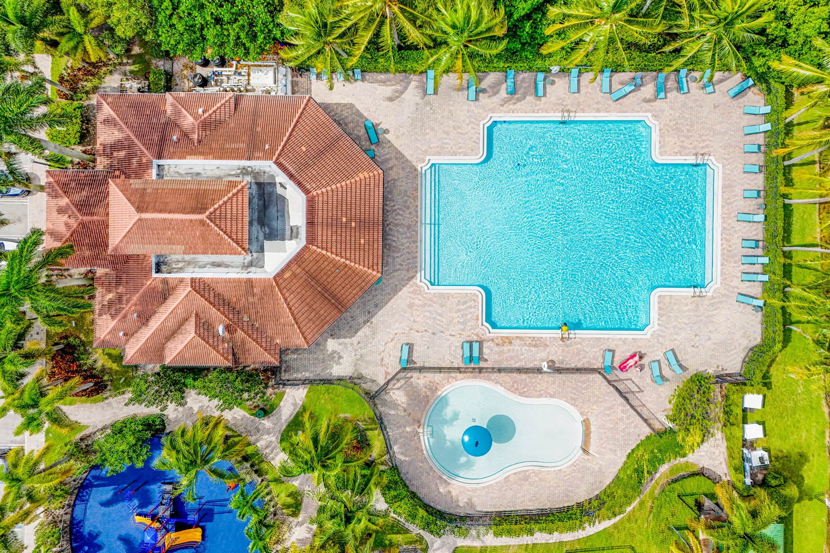 Image for Thousand Oaks Townhouse Riviera Beach, Online Auction, Palm Beach County