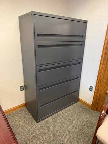 Image for High-Quality Office Furniture, Fixtures & Cubicles - NO RESERVES or MINIMUMS (Blair, NE)