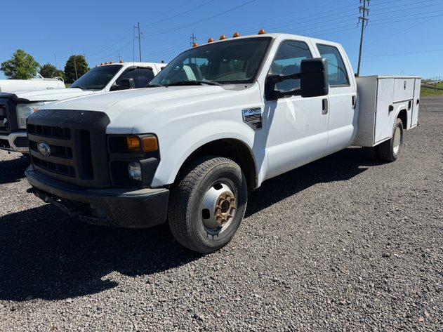 Image for 2008 FORD F350 SERVICE TRUCK