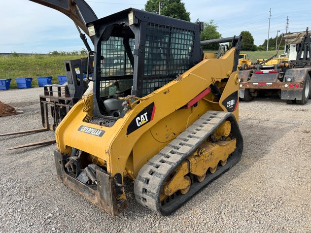 Image for CAT 259B3 TRACK SKID STEER