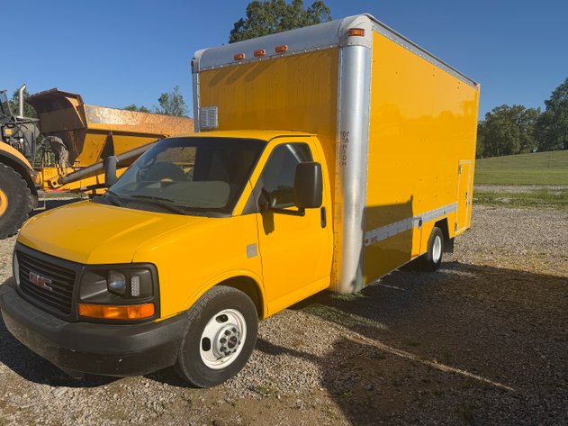 Image for 2009 GMC BOX TRUCK