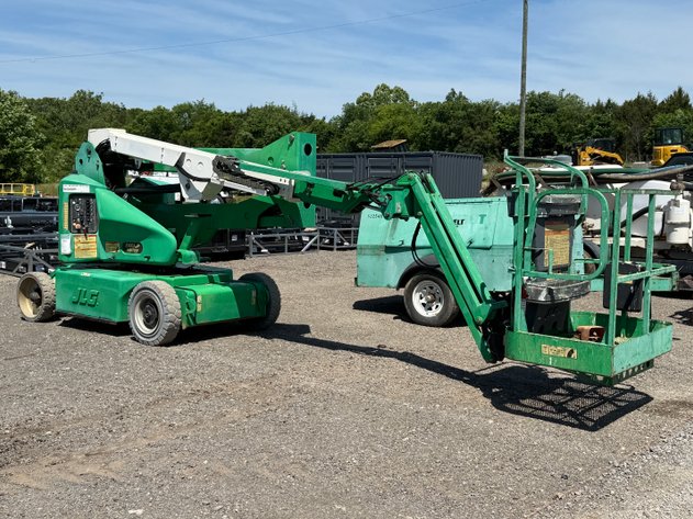 Image for 2011 JLG E400AJP ELECTRIC BOOM LIFT