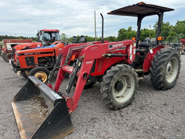 Image for MASSEY FERGUSON 2615 TRACTOR