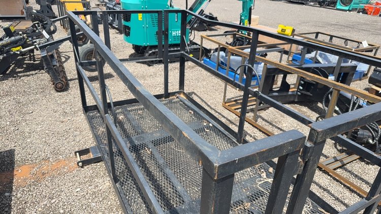 Image for 4' X 8' FORKLIFT MAN BASKET