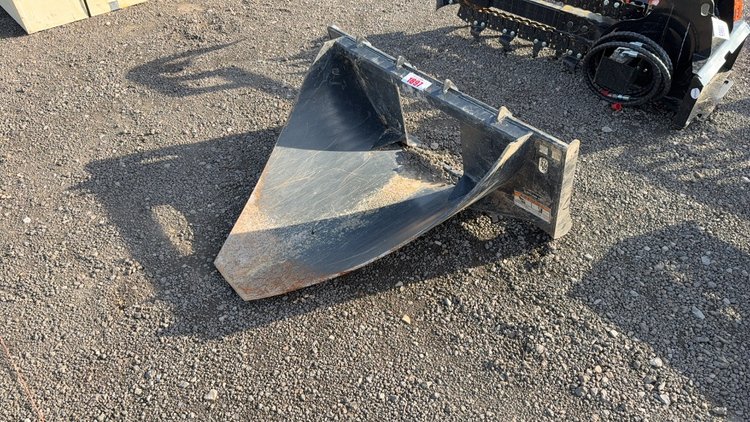 Image for WOLVERINE SKID STEER STUMP BUCKET