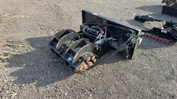 Image for SKID STEER HYD LOG GRAPPLE