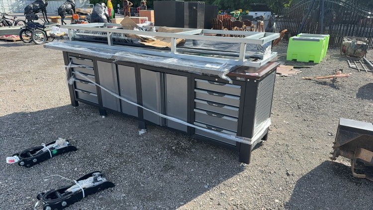 Image for 9' TMG 10 DRAWER 2 CABINET WORK BENCH