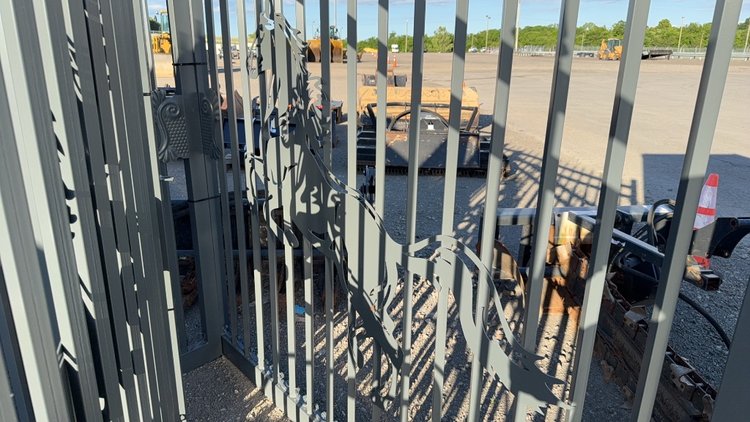 Image for 14' BI PARTING GATE